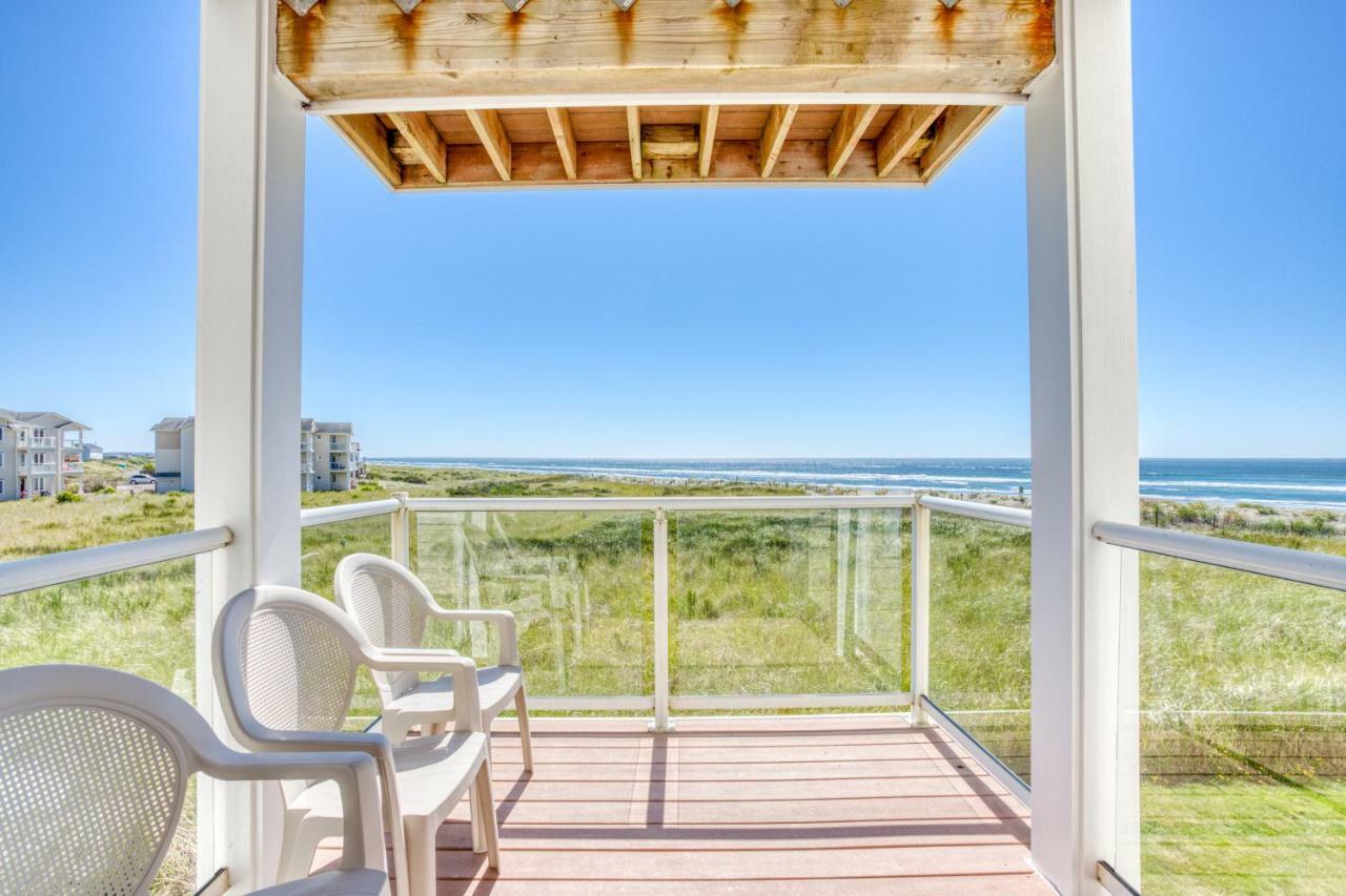Beach Views Apartment Westport Luaran gambar